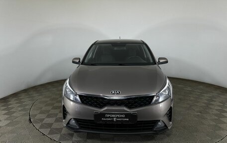 KIA Rio IV, 2021 год, 1 800 000 рублей, 2 фотография