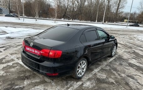 Volkswagen Jetta VI, 2014 год, 931 000 рублей, 2 фотография