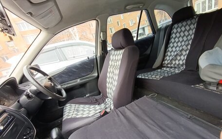 Mazda Familia, 2000 год, 220 000 рублей, 20 фотография