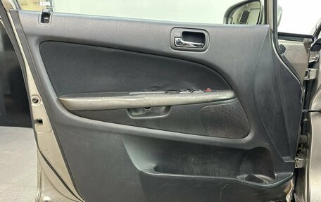 Honda Stream I рестайлинг, 2004 год, 590 000 рублей, 16 фотография