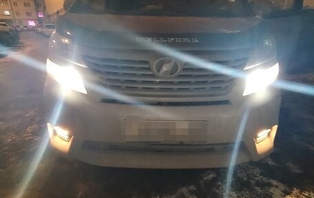 Toyota Vellfire I, 2008 год, 1 100 000 рублей, 2 фотография