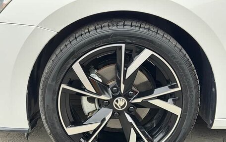 Skoda Octavia IV, 2022 год, 2 170 000 рублей, 10 фотография