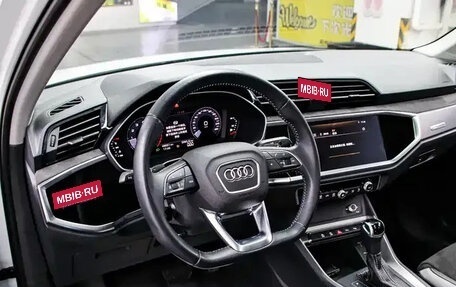 Audi Q3, 2021 год, 1 842 000 рублей, 13 фотография