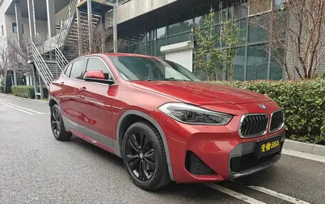 BMW X2, 2021 год, 1 620 000 рублей, 3 фотография