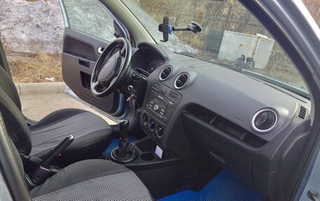 Ford Fusion I, 2006 год, 400 000 рублей, 11 фотография