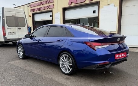 Hyundai Elantra, 2021 год, 1 750 000 рублей, 1 фотография