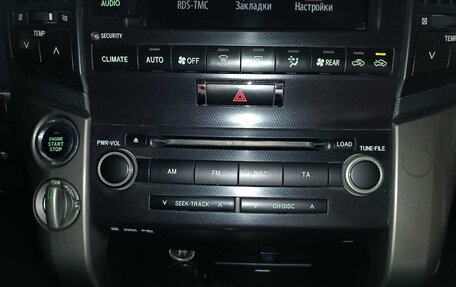 Toyota Land Cruiser 200, 2009 год, 2 299 000 рублей, 18 фотография