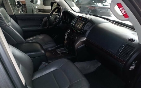 Toyota Land Cruiser 200, 2009 год, 2 299 000 рублей, 11 фотография