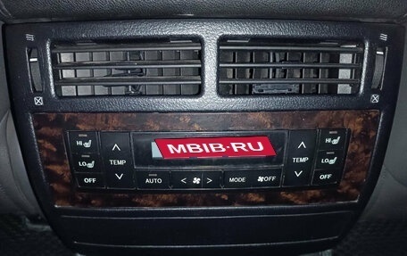 Toyota Land Cruiser 200, 2009 год, 2 299 000 рублей, 19 фотография