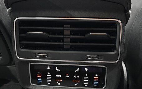 Audi RS Q8 I, 2025 год, 19 447 000 рублей, 15 фотография