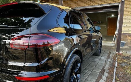 Porsche Cayenne III, 2017 год, 3 970 000 рублей, 10 фотография