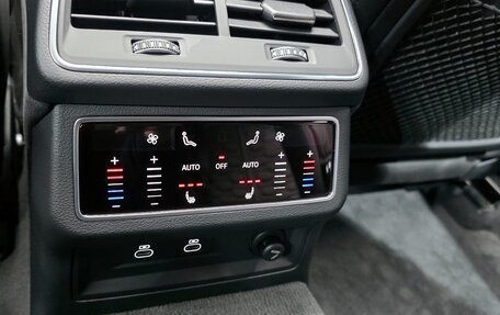 Audi RS 6, 2024 год, 17 180 000 рублей, 18 фотография