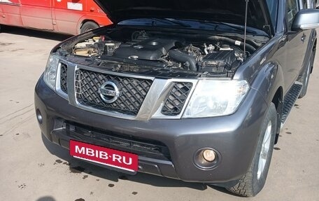 Nissan Pathfinder, 2012 год, 1 450 000 рублей, 2 фотография