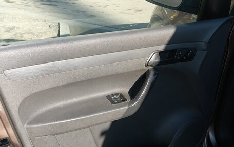 Volkswagen Caddy III рестайлинг, 2010 год, 550 000 рублей, 14 фотография