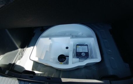 Toyota Yaris Cross, 2023 год, 1 900 000 рублей, 24 фотография