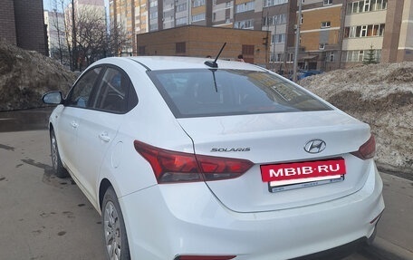 Hyundai Solaris II рестайлинг, 2019 год, 1 200 000 рублей, 3 фотография