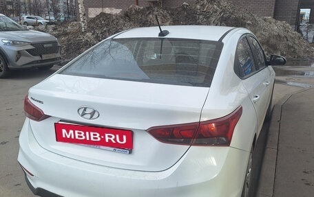 Hyundai Solaris II рестайлинг, 2019 год, 1 200 000 рублей, 2 фотография