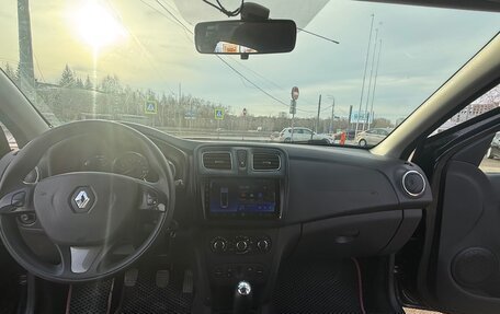 Renault Logan II, 2016 год, 785 000 рублей, 5 фотография