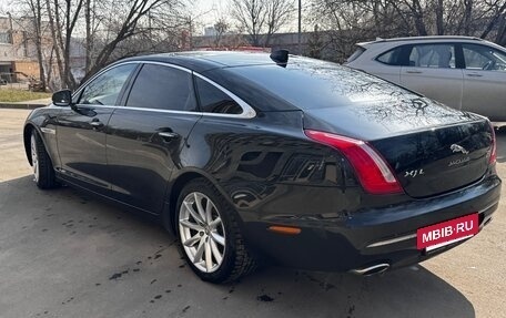 Jaguar XJ IV (X351), 2016 год, 2 900 000 рублей, 10 фотография