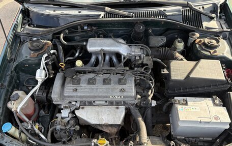 Toyota Avensis III рестайлинг, 1999 год, 450 000 рублей, 7 фотография