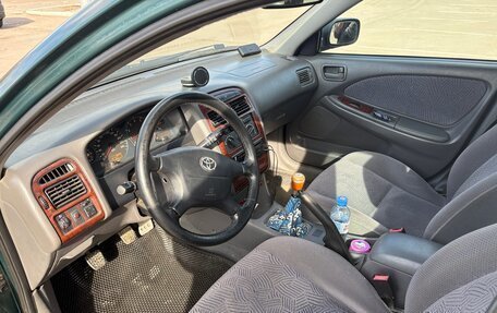 Toyota Avensis III рестайлинг, 1999 год, 450 000 рублей, 5 фотография