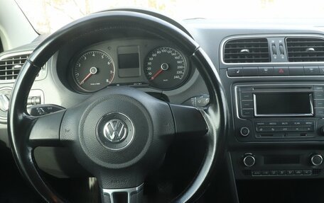 Volkswagen Polo VI (EU Market), 2013 год, 730 000 рублей, 13 фотография