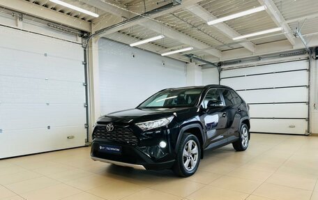 Toyota RAV4, 2019 год, 3 099 900 рублей, 2 фотография