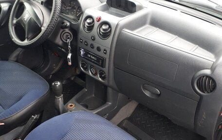 Peugeot Partner II рестайлинг 2, 2007 год, 499 000 рублей, 20 фотография