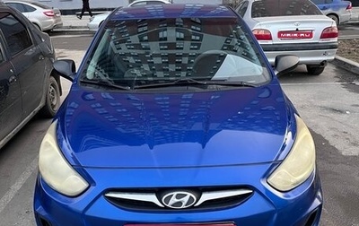 Hyundai Solaris II рестайлинг, 2012 год, 800 000 рублей, 1 фотография