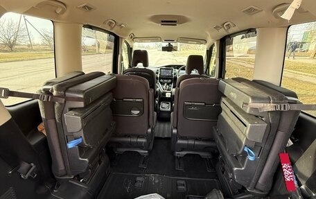 Nissan Serena IV, 2018 год, 2 000 000 рублей, 5 фотография