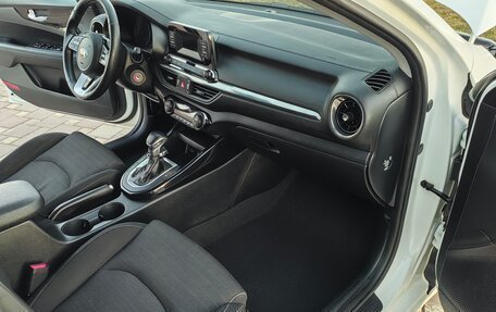 KIA Cerato IV, 2019 год, 1 640 000 рублей, 13 фотография