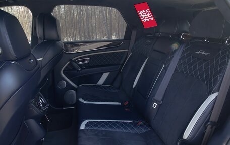 Bentley Bentayga I, 2019 год, 15 998 000 рублей, 17 фотография