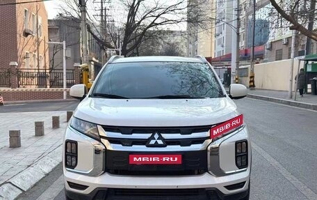 Mitsubishi ASX I рестайлинг, 2022 год, 1 895 000 рублей, 2 фотография