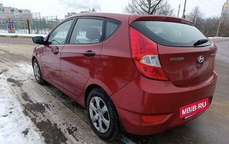 Hyundai Solaris II рестайлинг, 2012 год, 858 000 рублей, 3 фотография