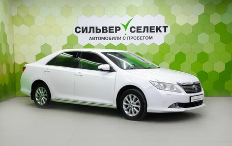Toyota Camry, 2013 год, 1 600 000 рублей, 5 фотография