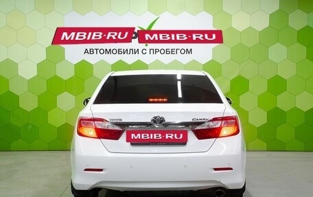 Toyota Camry, 2013 год, 1 600 000 рублей, 4 фотография