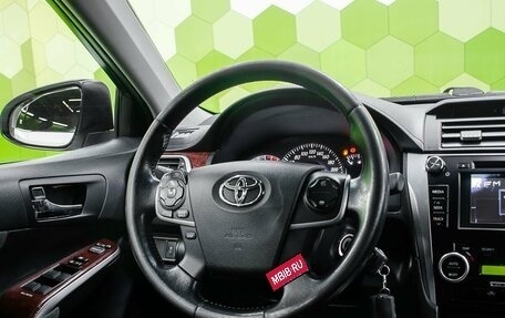 Toyota Camry, 2013 год, 1 600 000 рублей, 14 фотография