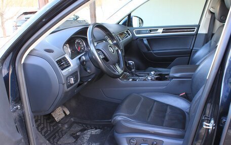 Volkswagen Touareg III, 2016 год, 2 990 000 рублей, 5 фотография