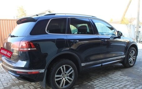 Volkswagen Touareg III, 2016 год, 2 990 000 рублей, 3 фотография