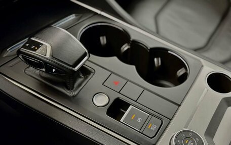 Volkswagen Touareg III, 2021 год, 5 335 000 рублей, 16 фотография