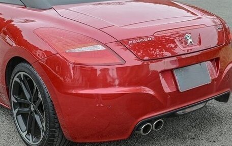 Peugeot RCZ I рестайлинг, 2015 год, 1 290 000 рублей, 8 фотография