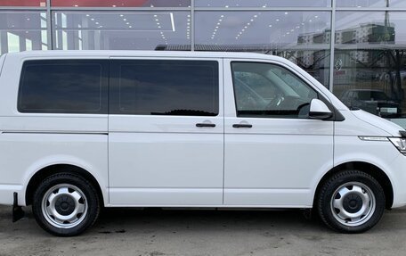 Volkswagen Caravelle T6 рестайлинг, 2020 год, 4 125 000 рублей, 7 фотография