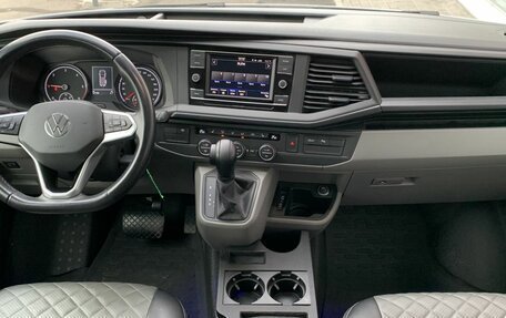 Volkswagen Caravelle T6 рестайлинг, 2020 год, 4 125 000 рублей, 18 фотография