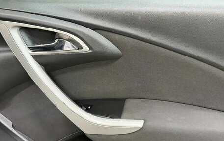 Opel Astra J, 2012 год, 659 000 рублей, 13 фотография