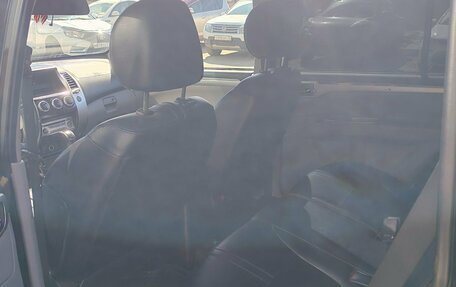 Mitsubishi Pajero Sport II рестайлинг, 2012 год, 1 655 000 рублей, 14 фотография