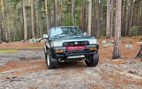 Toyota Hilux Surf III рестайлинг, 1995 год, 800 000 рублей, 1 фотография