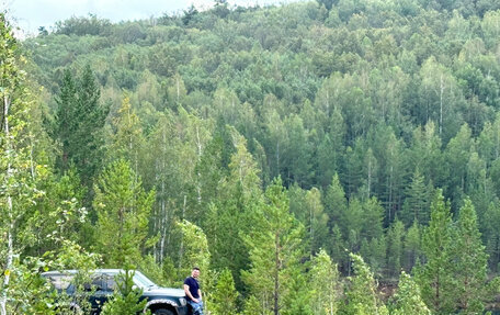 Toyota Hilux Surf III рестайлинг, 1995 год, 800 000 рублей, 3 фотография