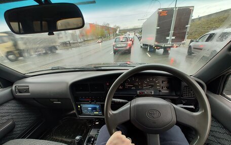 Toyota Hilux Surf III рестайлинг, 1995 год, 800 000 рублей, 4 фотография