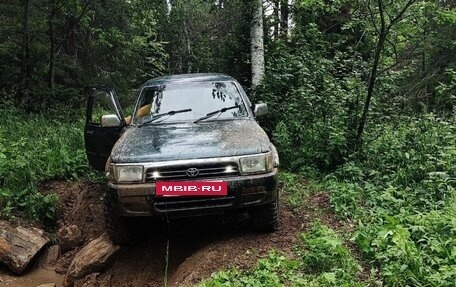 Toyota Hilux Surf III рестайлинг, 1995 год, 800 000 рублей, 6 фотография