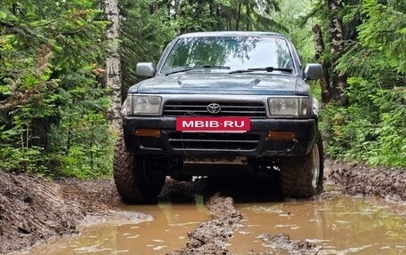 Toyota Hilux Surf III рестайлинг, 1995 год, 800 000 рублей, 9 фотография